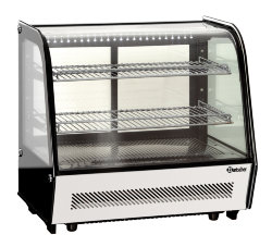 Холодильная витрина “Bartscher Deli-Cool II”.